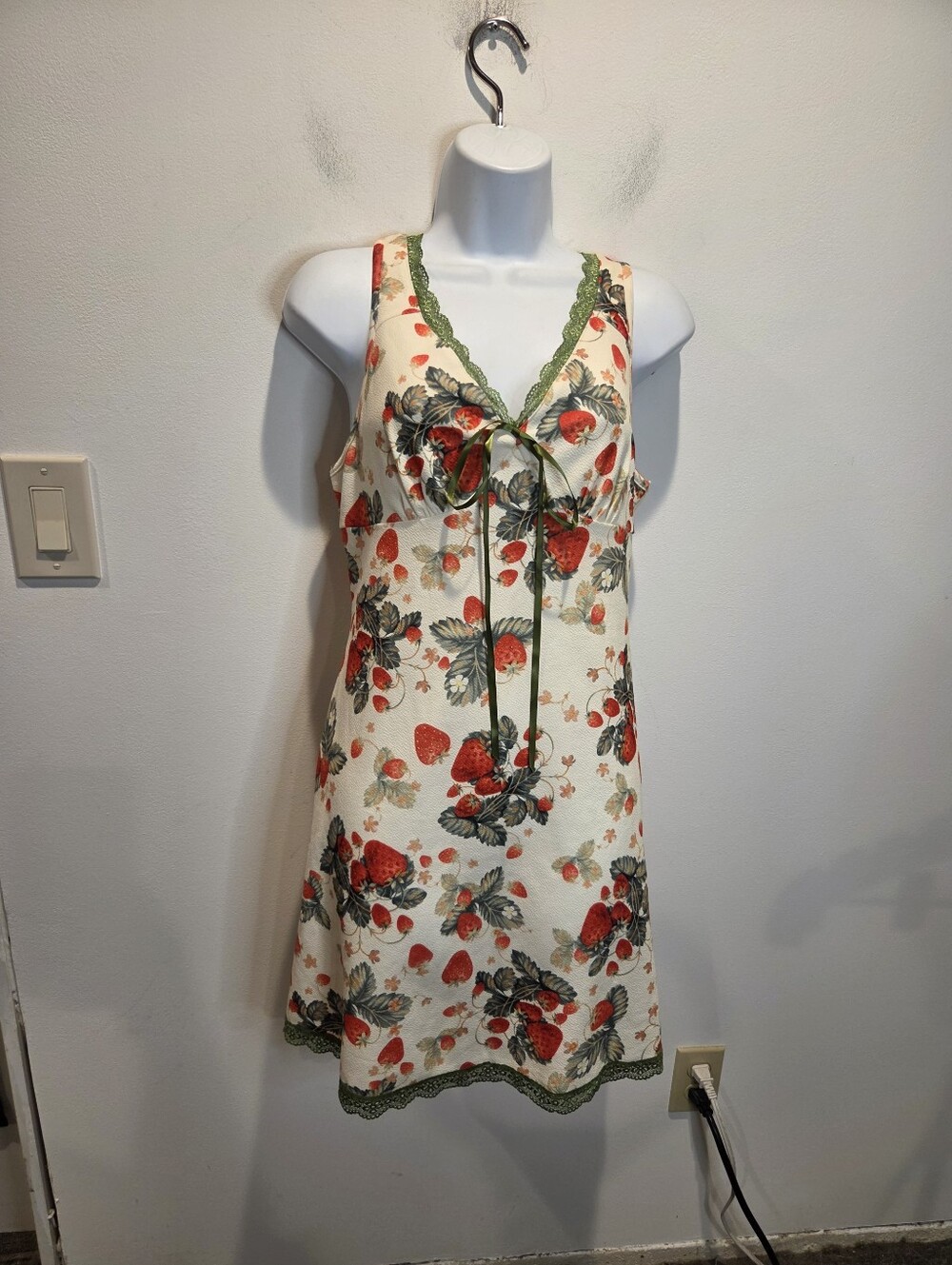 Cider Size XL Strawberry Print Babydoll Mini Dress Lace Trim Girly